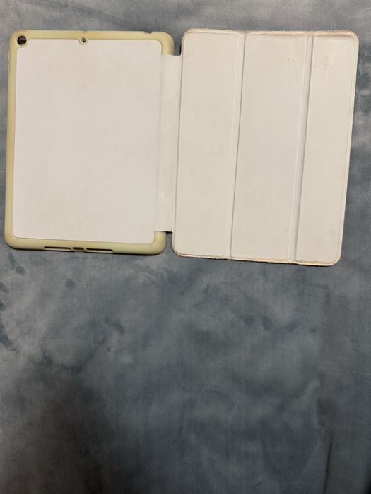 Планшет Apple Ipad 7