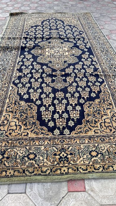 Продам Ковер б/у