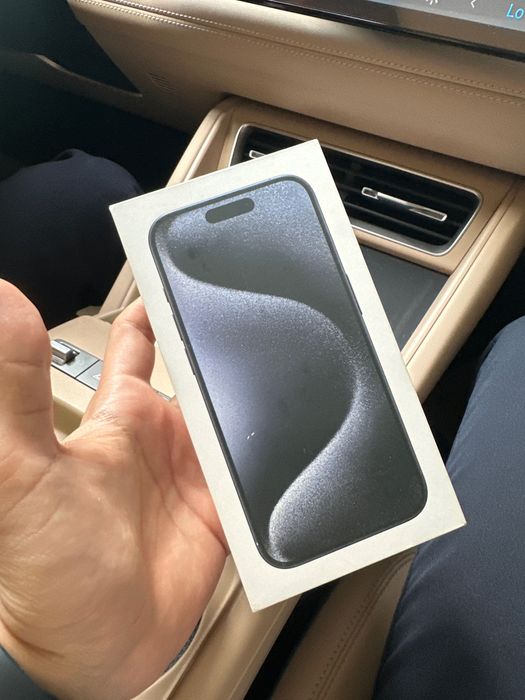 iPhone 15 pro 128gb