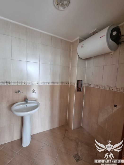 Дава се под наем Магазин в Асеновград - 465 кв.м за 996.03 € - Снимка #16