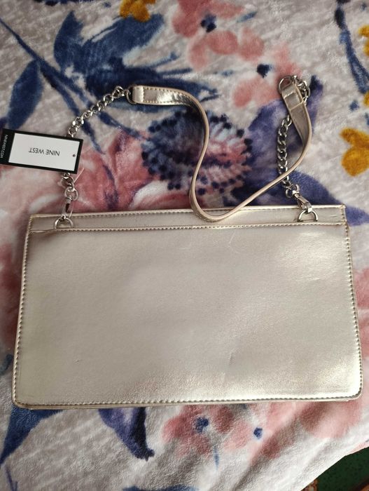 Сумка клатч золотистый цвет