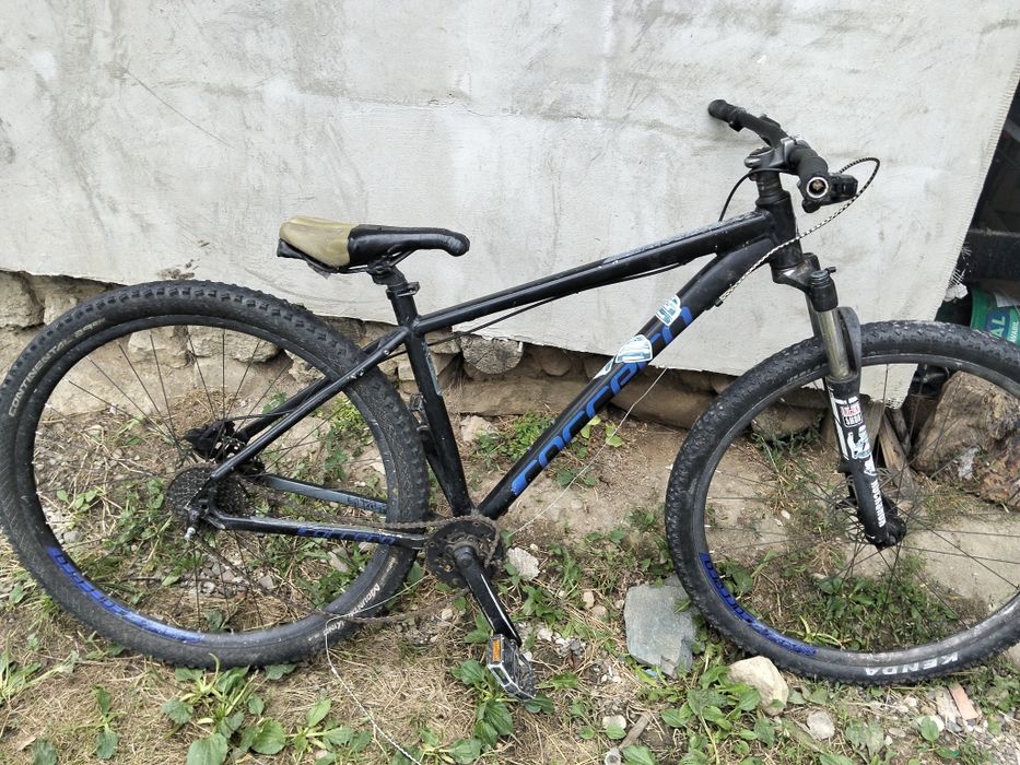 De vânzare bicicleta