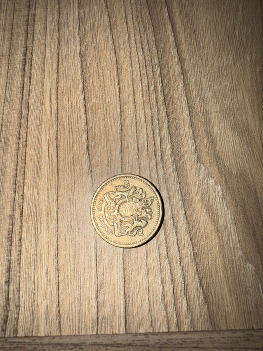 Английски паундове лимитирана серия