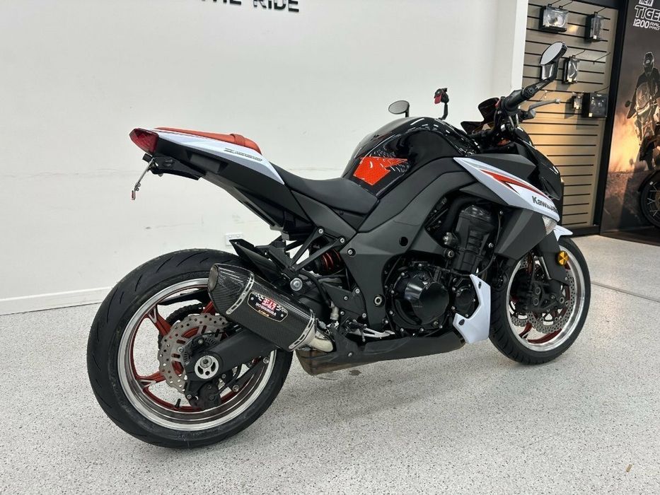 Kawasaki z 1000  naked