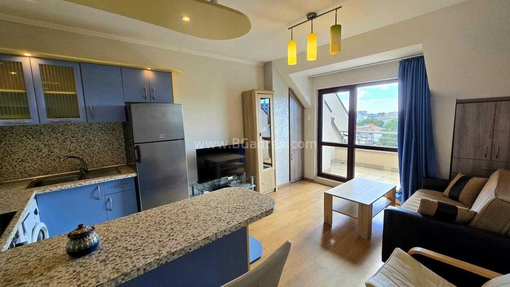 Продава се Двустаен апартамент в Бургас, Сарафово - 59 кв.м за 1687 €/кв.м - Снимка #3