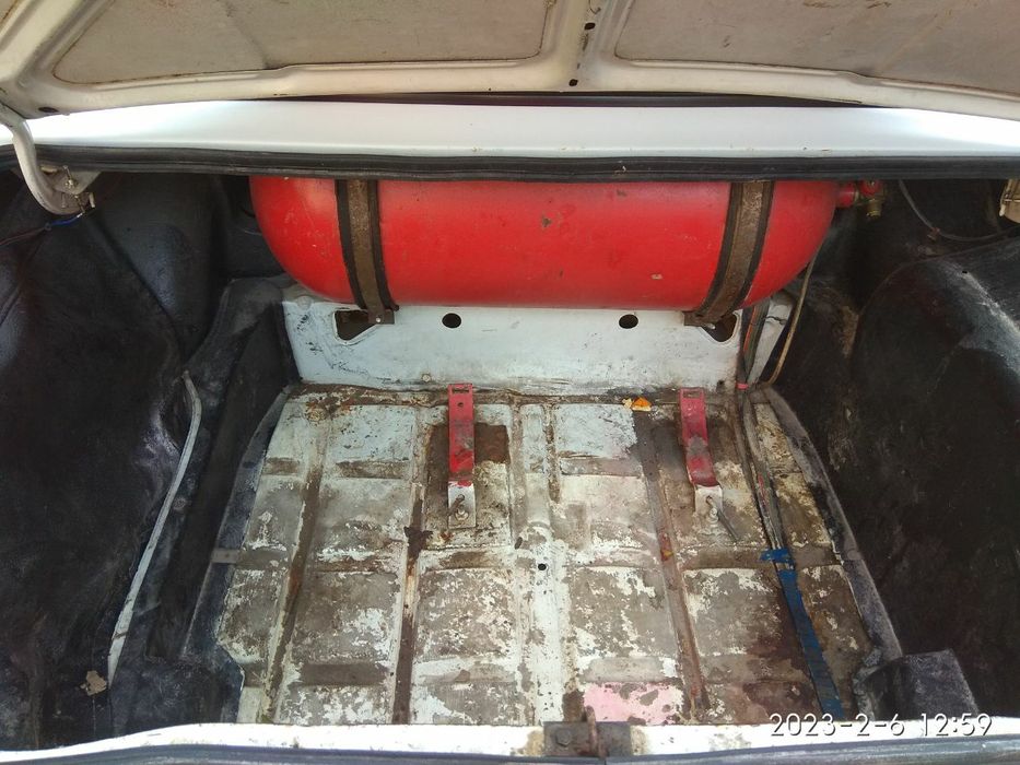 ВАЗ 2107сотилади