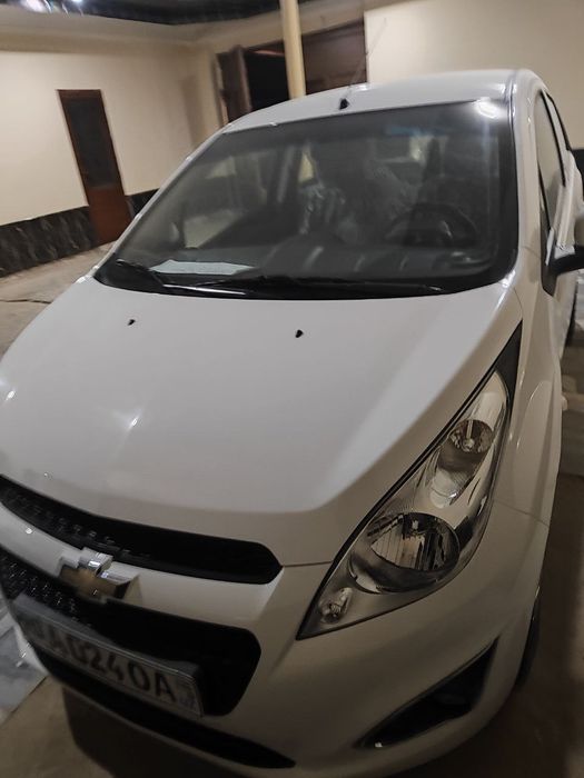 Spark sotiladi srochno