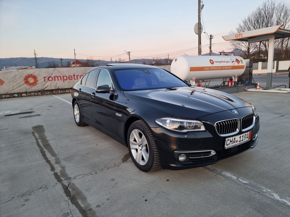 Bmw F10 •Luxury •2016•5 butoane •258 Cp•Xd•Webasto •Germania