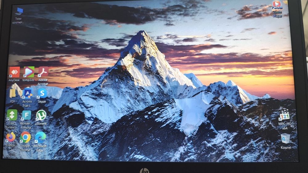 Продавам лаптоп HP i5