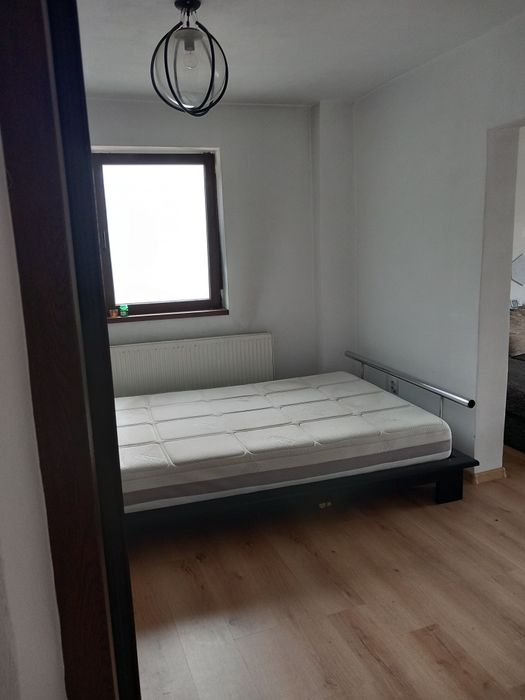 Dau in chirie CASA IN ALBA IULIA, zona Centrala str Livezii