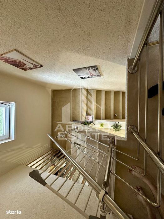 Casa individuala cu 4 camere de vanzare in Utvin, Timisoara