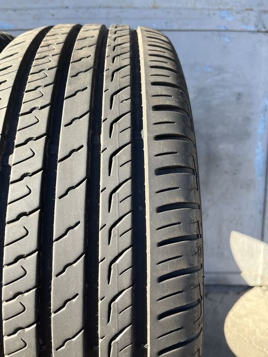 2 бр. летни гуми 195/55/16 Barum 7 mm DOT 0823