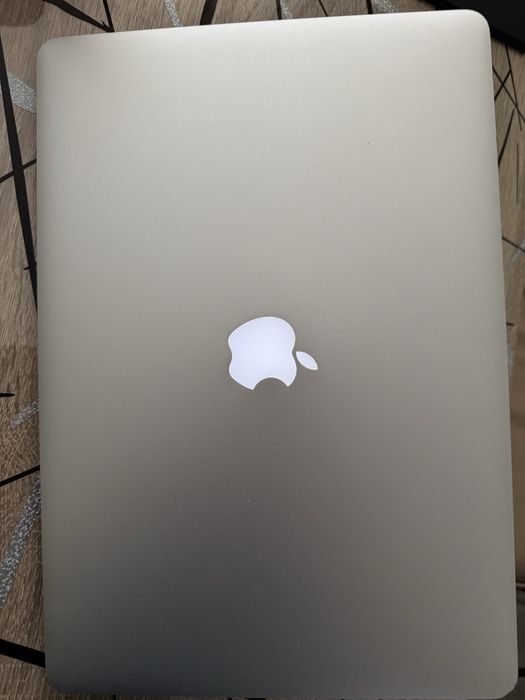 Macbook  Pro 15” retina