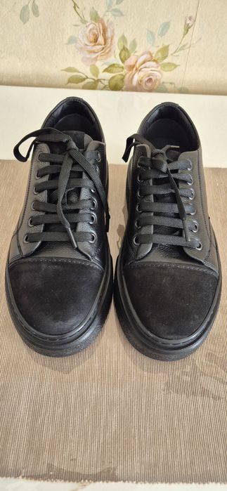 Adidasi Marelbo piele naturala marimea 36 noi