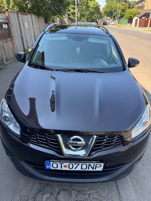 Nissan Qashqai+2