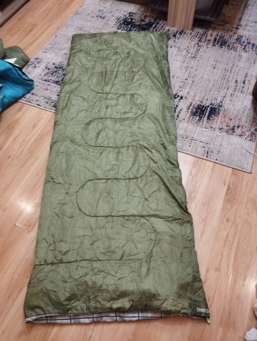 Туристически спални чували