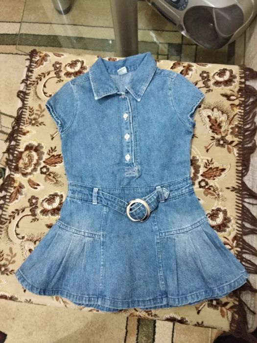 Красивое джинсовое платье