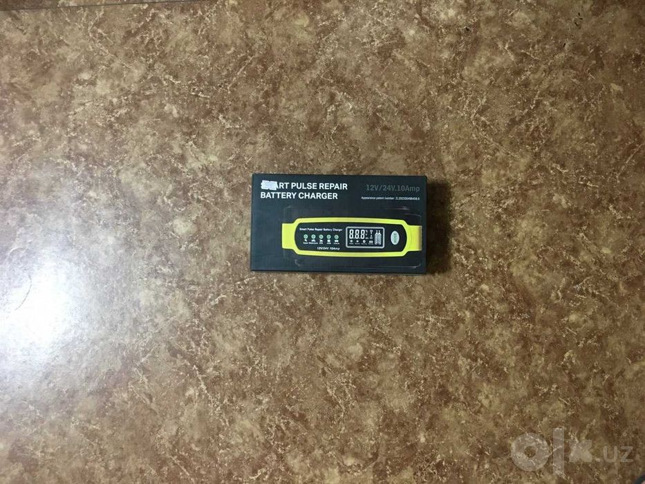 Зарядное устройство для  аккумулятора автомобиля 12-24 вольта