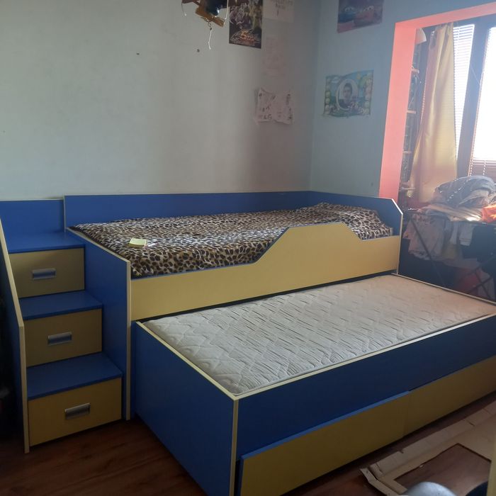 Двойно детско  легло със стълбички