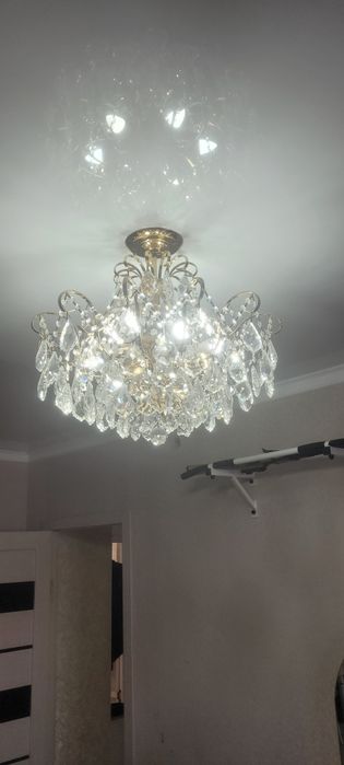 продам хрусталь люстру хорошее состояние