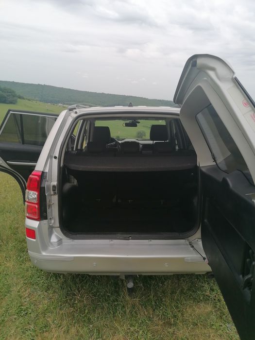 SUZUKI Grand Vitara 2013 — imagine 3