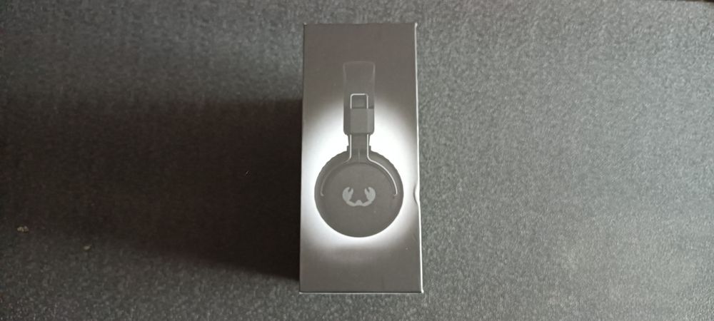 Vând Casti wireless Fresh 'n Rebel 8 Hrs