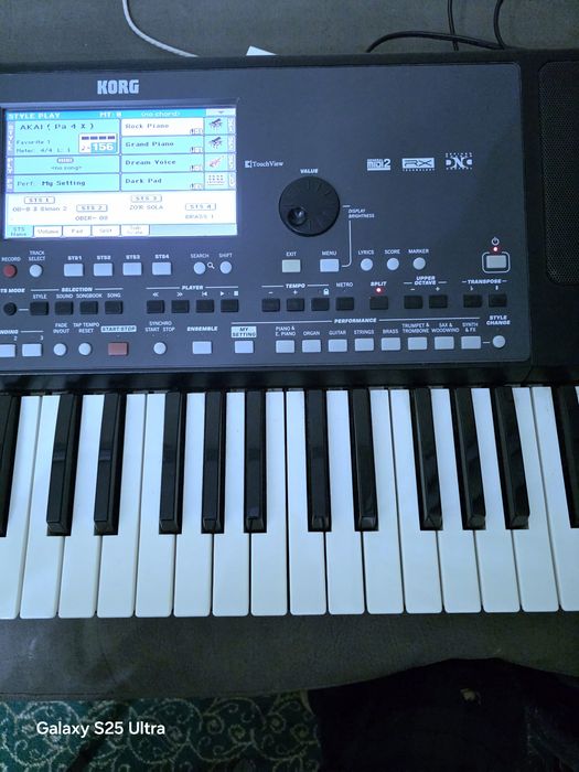 Korg pa600 QT ориентал б/у