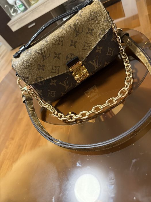 Louis Vuitton Mini Pochette Reverse Monogram!