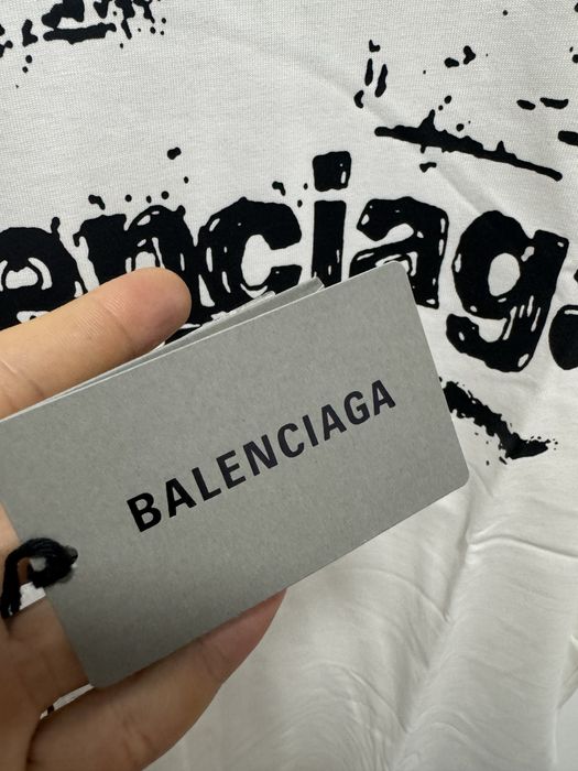 Tricou Balenciaga