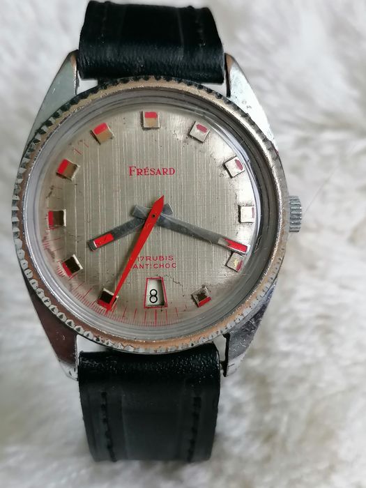 Механичен ръчен часовник "FRESARD"