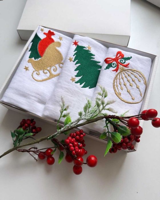 Салфетки сервировочные с вышивкой