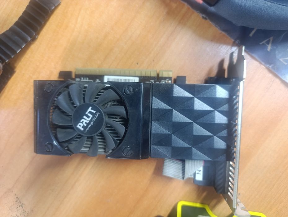 Продам видеокарту