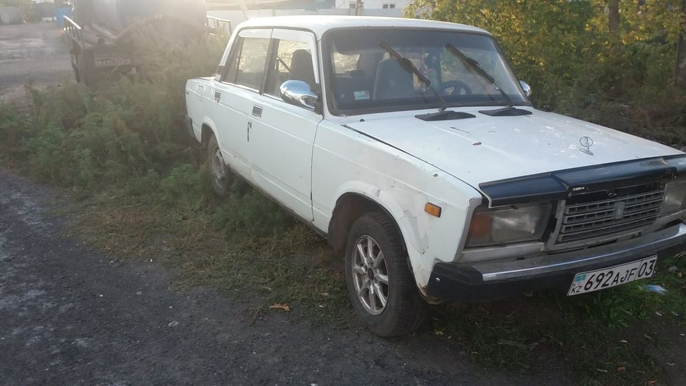 Продам ваз 2107.