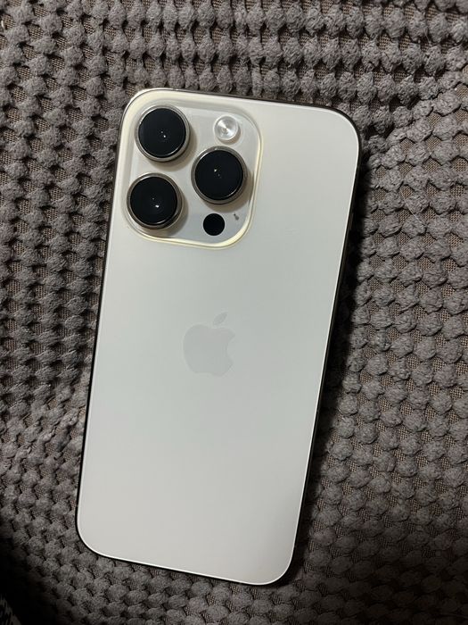 Продам Iphone 14 PRO GOLD