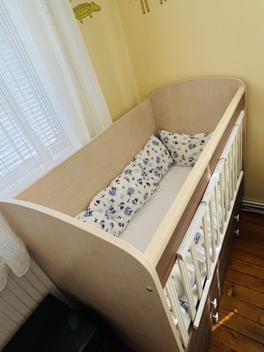 Бебешка кошара с матрак + 2 комплекта обиколници