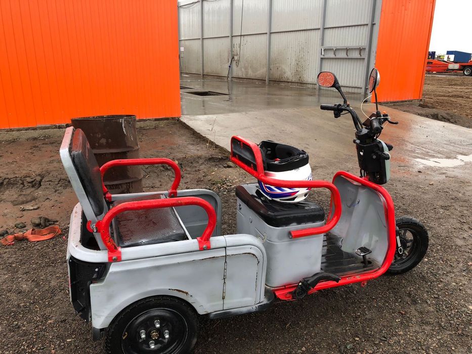 Продам 200к торг на ходу