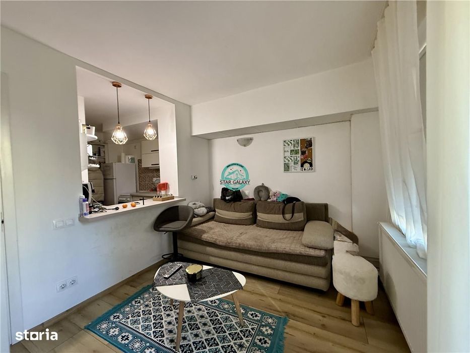 Apartament cu 1 camera de inchiriat, la etajul 3 din 4, in Centru