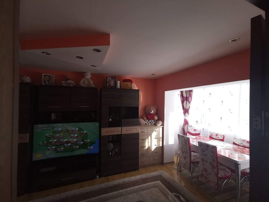 Vand Garsoniera .Aninoasa