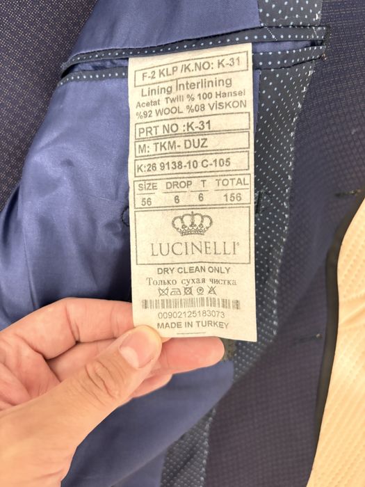 Продается костюм с брюками , тройка