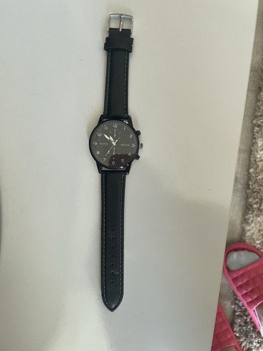 Мъжки часовник нов