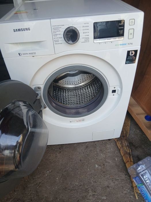 Продаётся стиральная машина