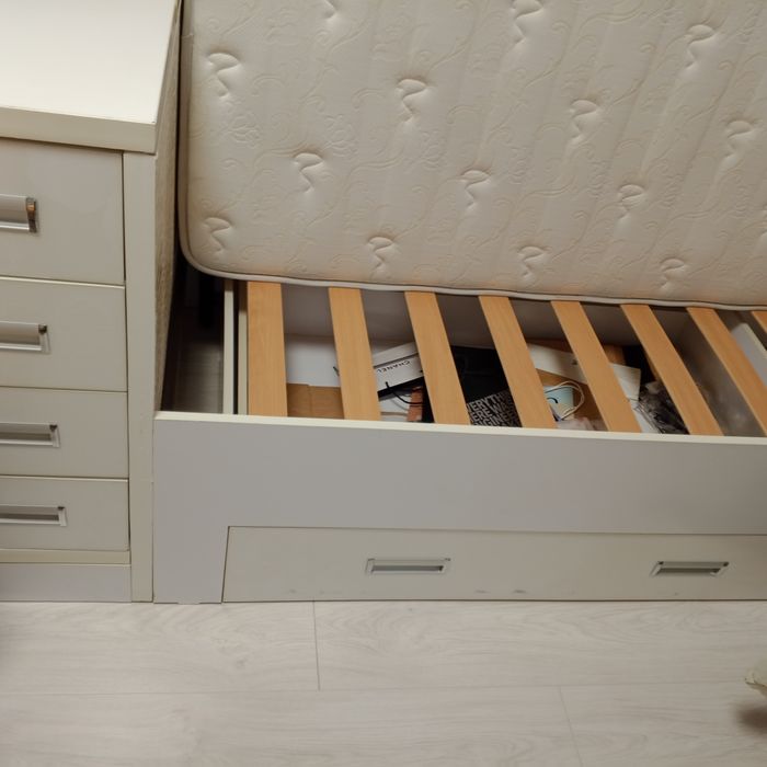 Продам 2кровати слитые цена 30000тг