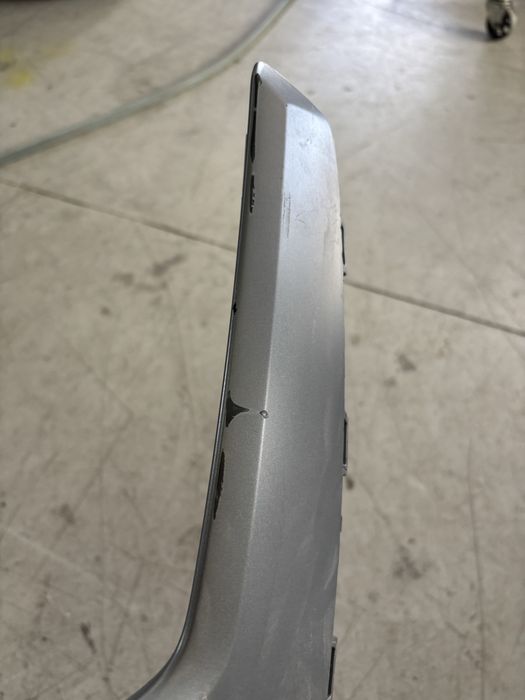 лява лайсна за предната броня за audi q7 sq7/4M0807299A