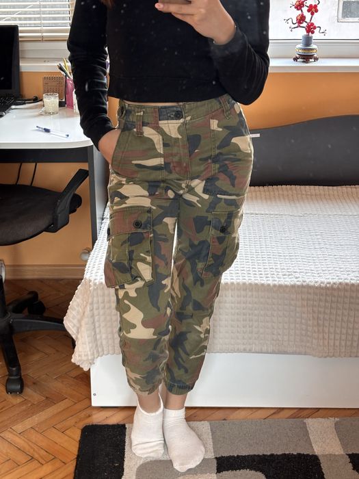 Панталон Bershka, XS