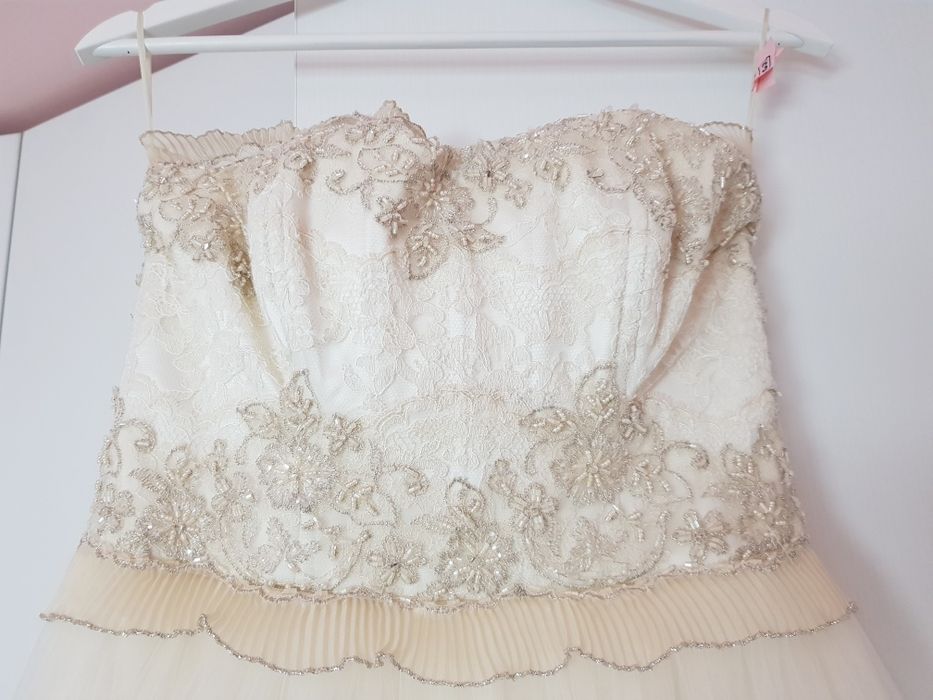 Rochie mireasa Divine