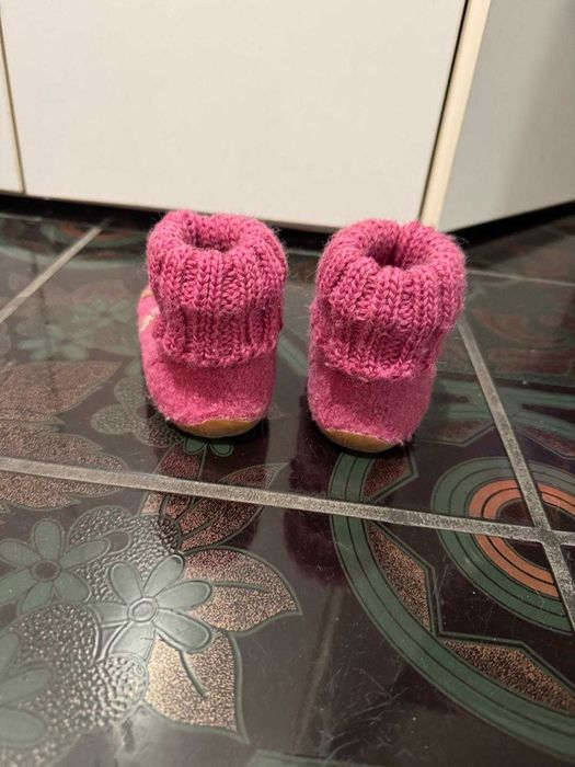 Haflinger Botosei de interior Marimea 24