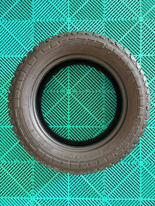 Set anvelope noi all season 195 65 R16C Michelin Agilis CrossClimate 104/102R dot decembrie 2025