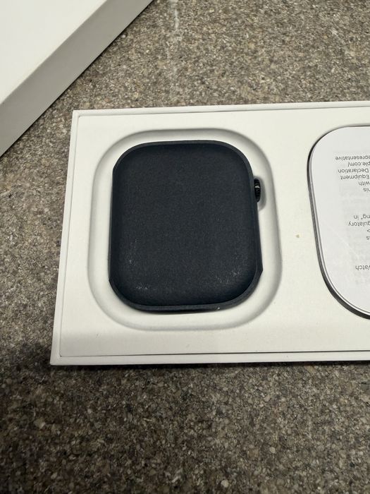 Чисто Нов! Apple Watch 11 46mm Jet Black 36м. Гаранция