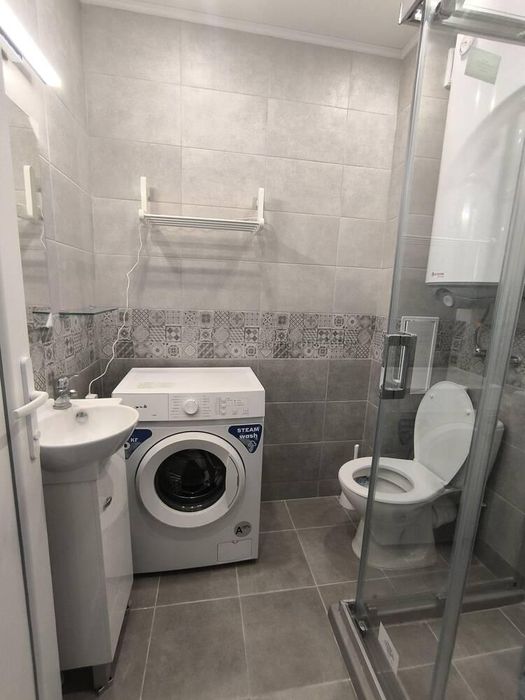 Дава се под наем Двустаен апартамент в Варна, Погреби - 44 кв.м за 420 € - Снимка #6