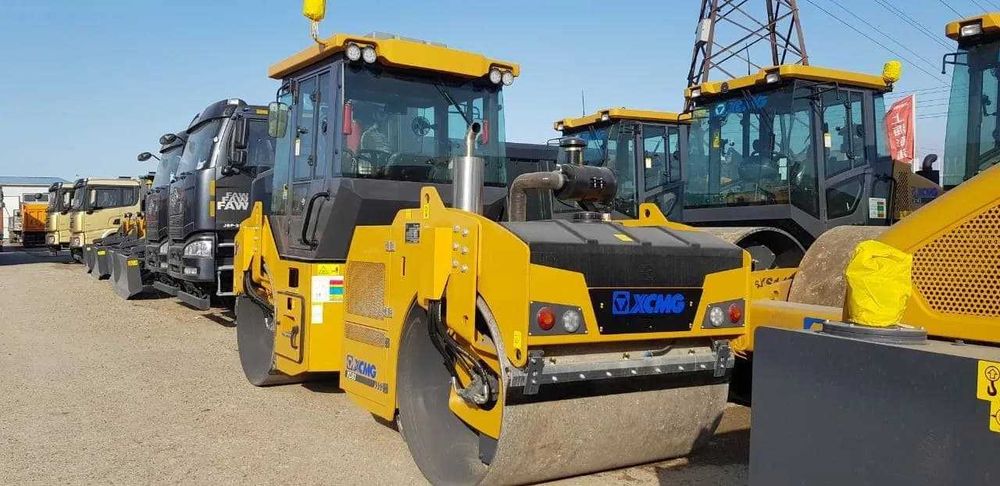 Двухвальцовый каток XCMG 8,5 тн. - XD83